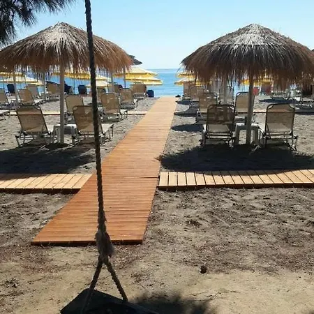 Psarou Hotel Paralia Skotinis