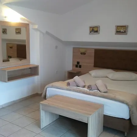 Hotel Psarou Paralia Skotinis